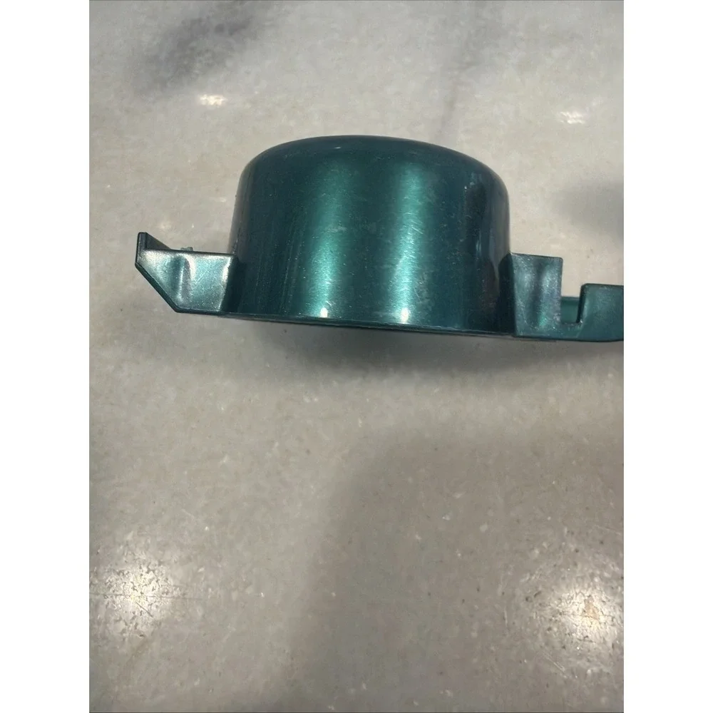 Tupperware Mini Sifter / Tea Strainer - Picture 4 of 7